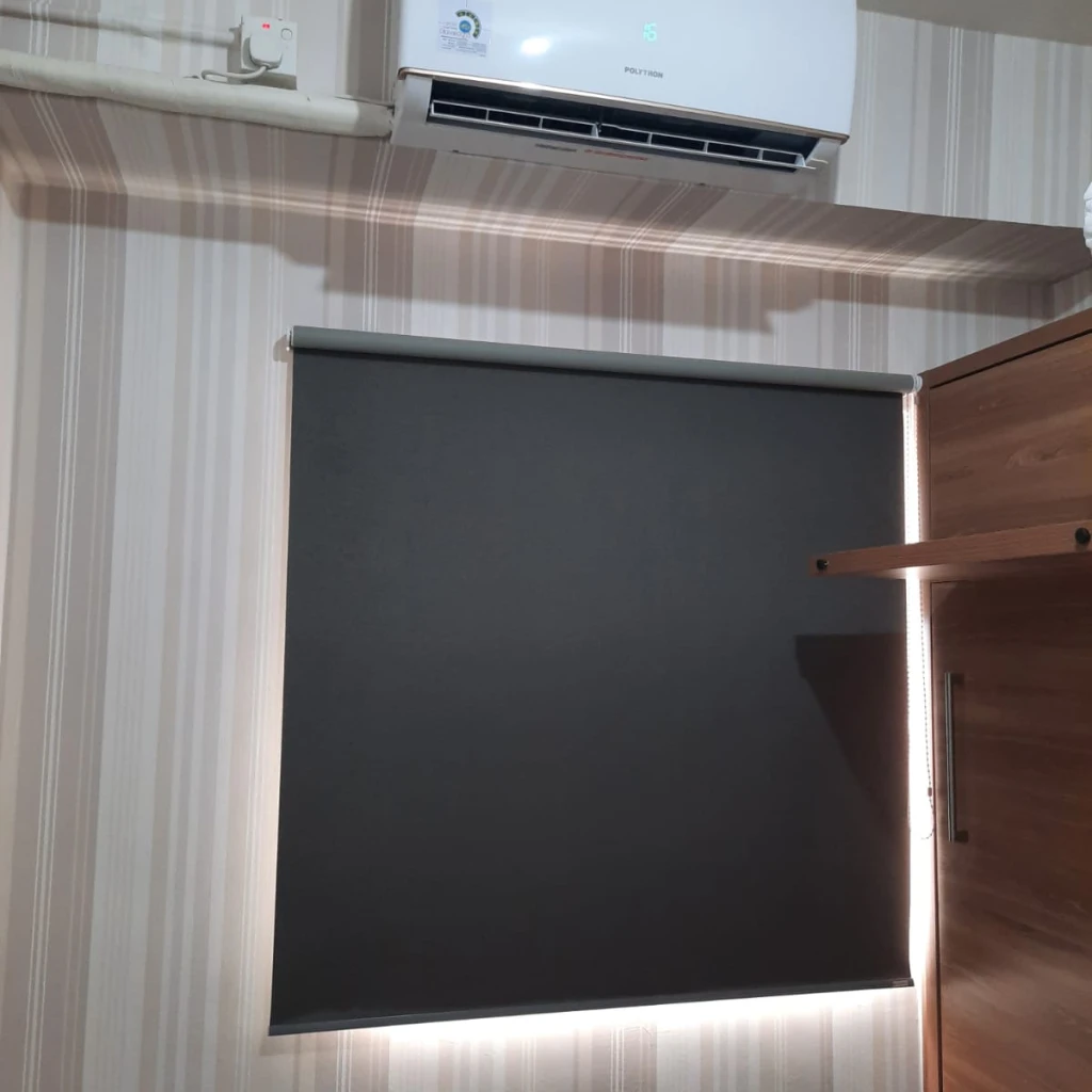 Wooden Dan Roller Blinds 4