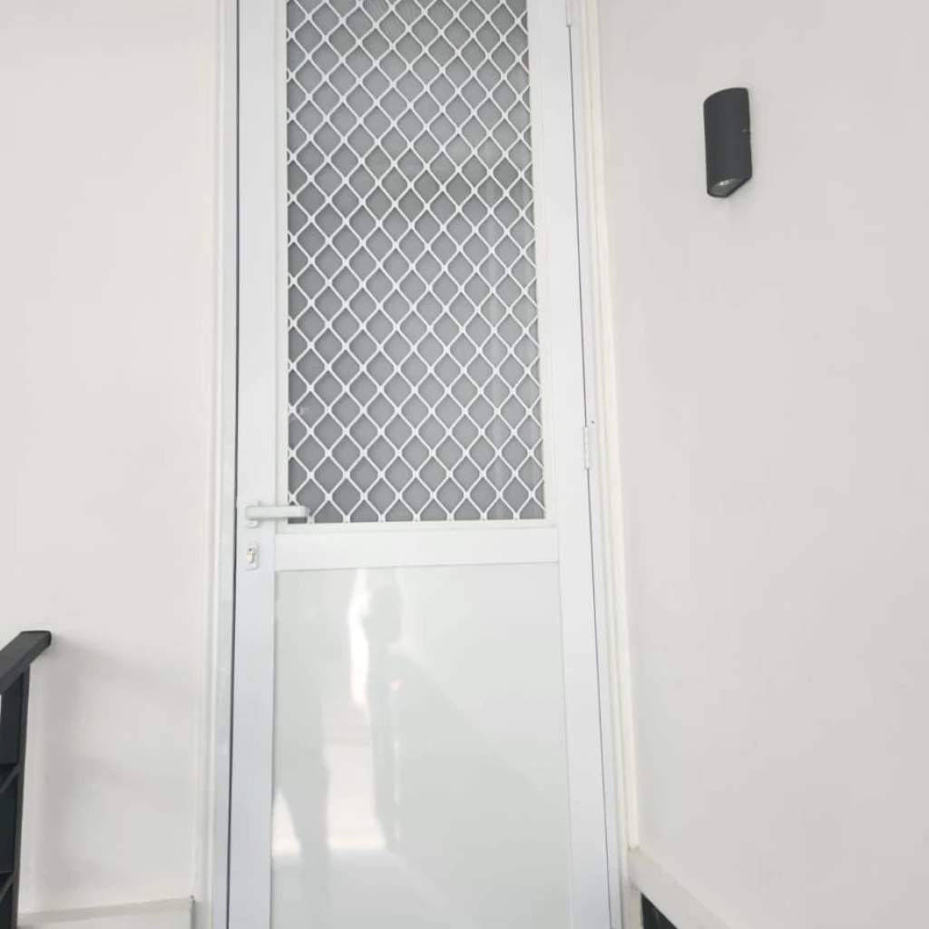 Kaca - Aluminium 4