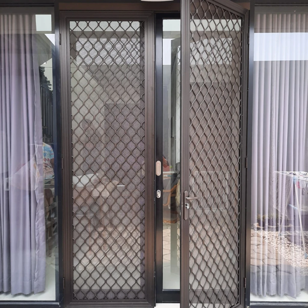 Pintu Kasa Nyamuk 3